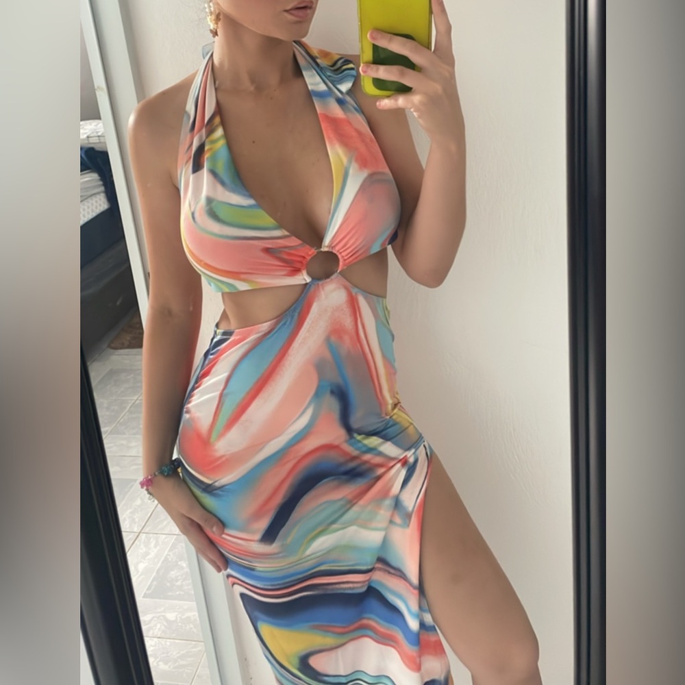 Elegant Red and Blue Backless Dress